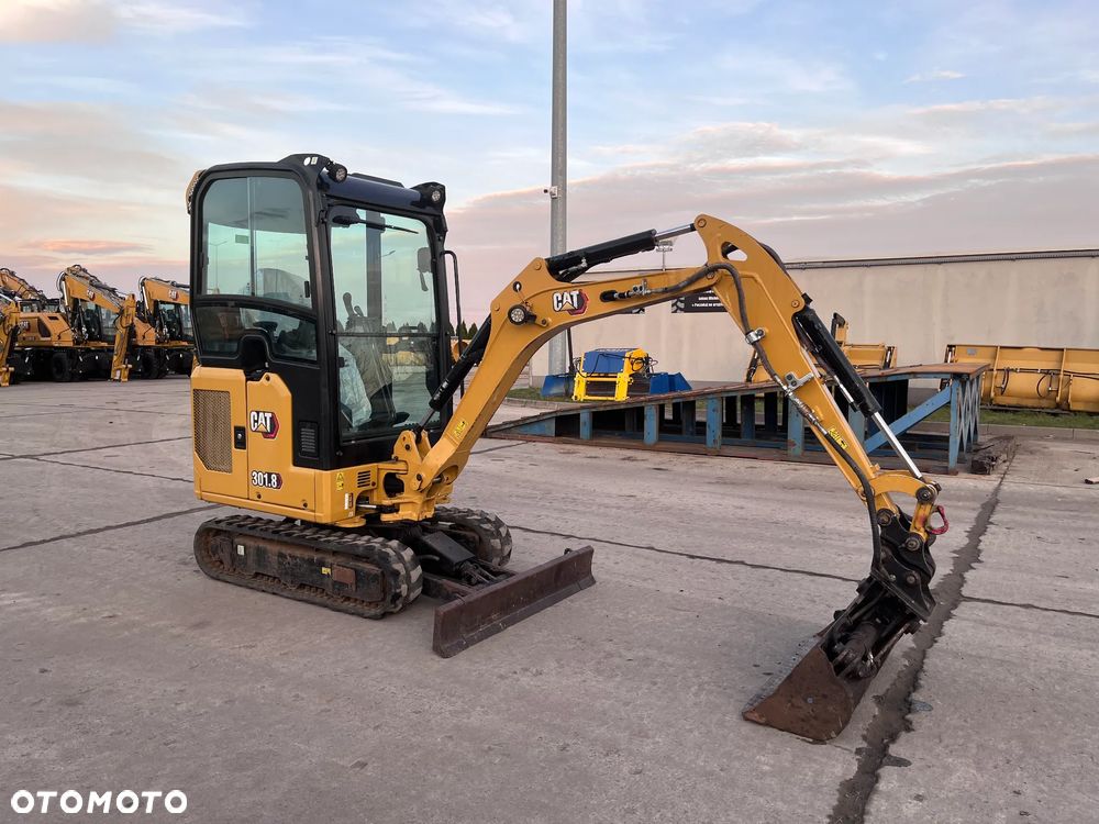 Caterpillar 301.8 - 3
