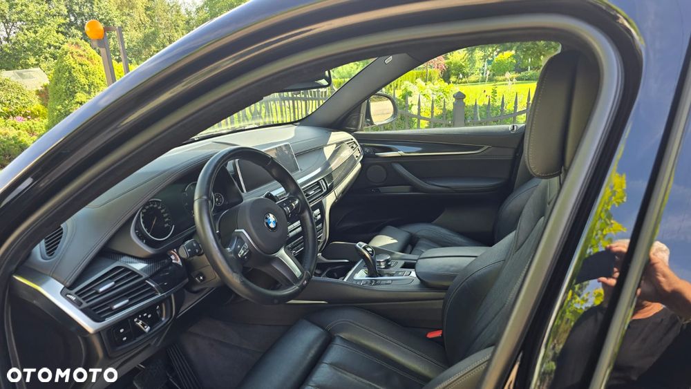 BMW X6 xDrive40d - 10