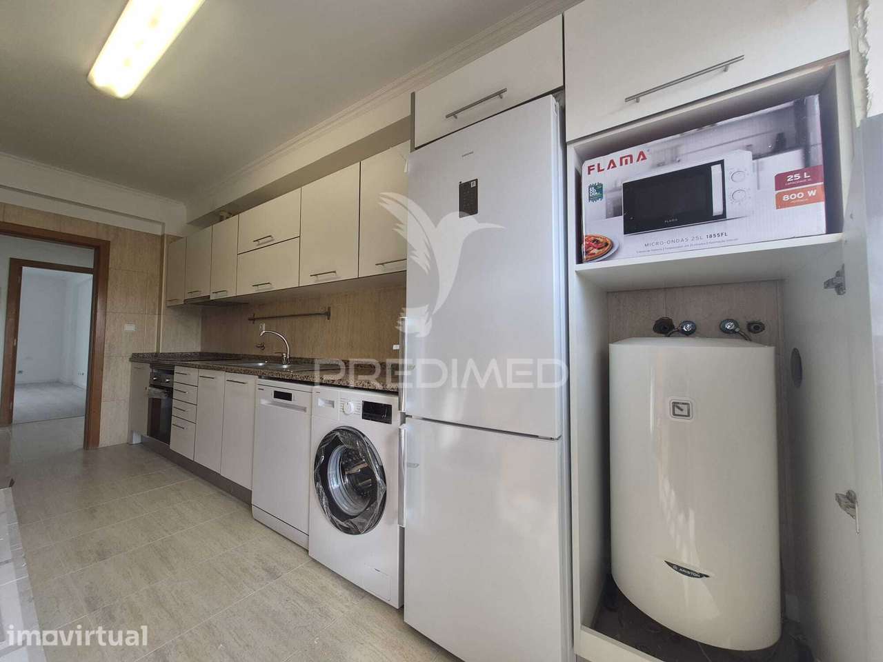 Apartamento T2 no Feijo-Almada - Grande imagem: 2/21