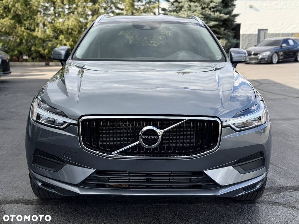 Volvo XC 60 T6 AWD Momentum - 4