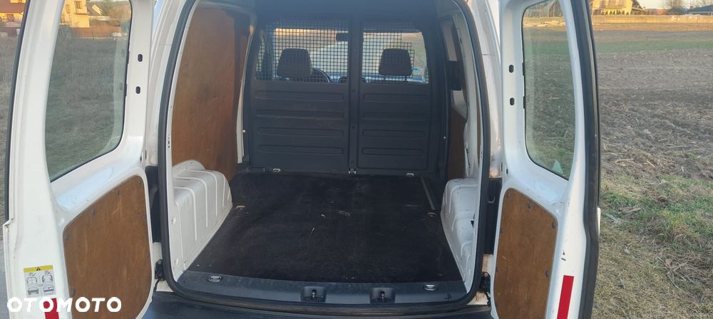 Volkswagen Caddy - 12