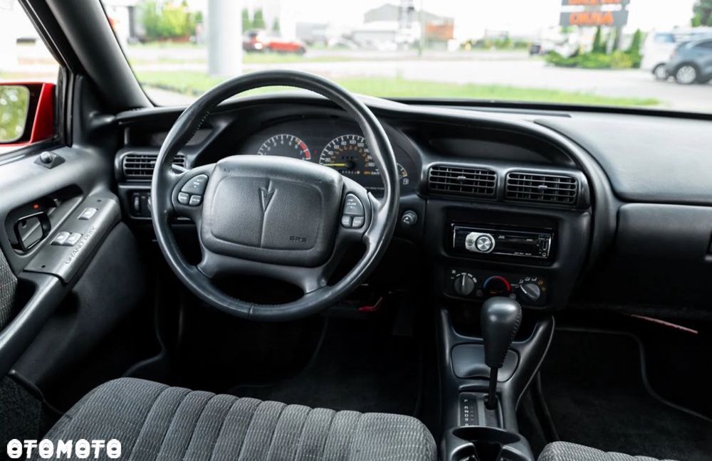 Pontiac Grand-Prix - 30