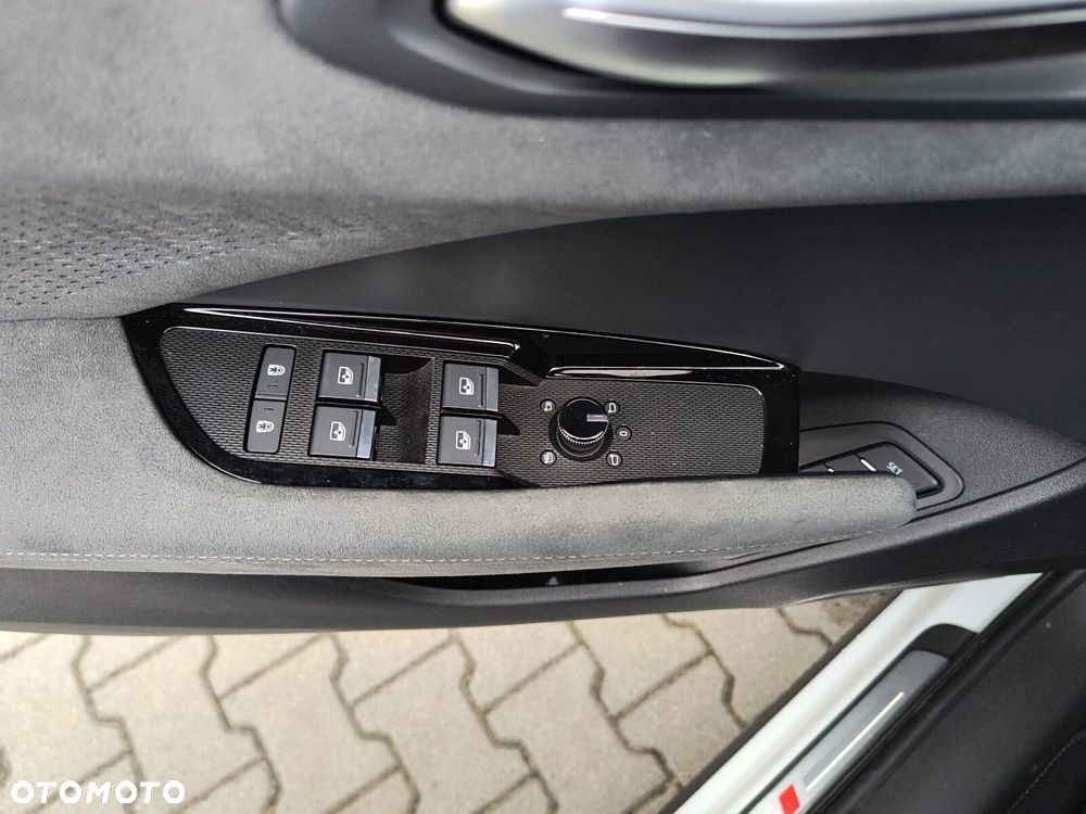 Audi Q3 Sportback - 22