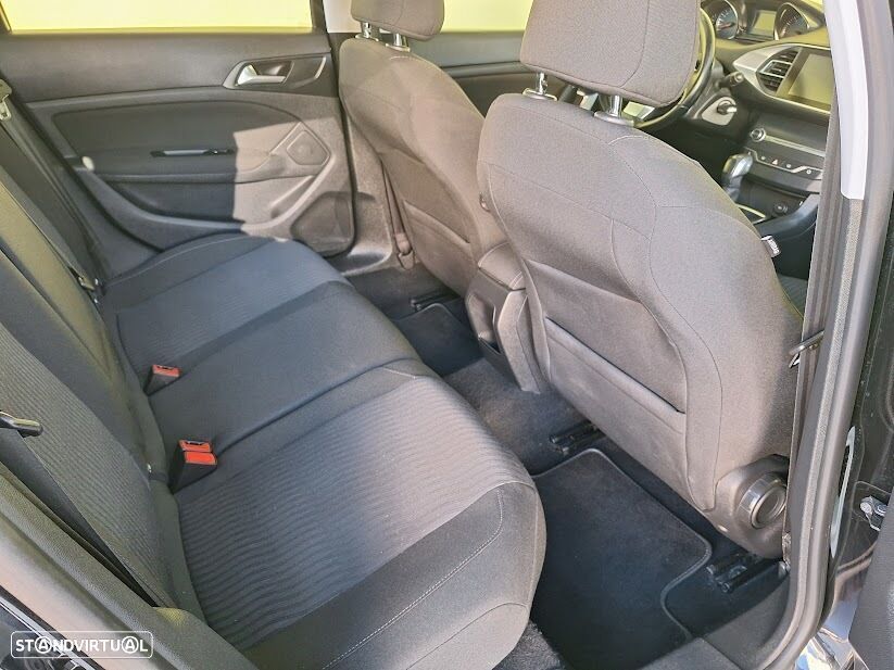Peugeot 308 SW 1.6 BlueHDi Active - 12