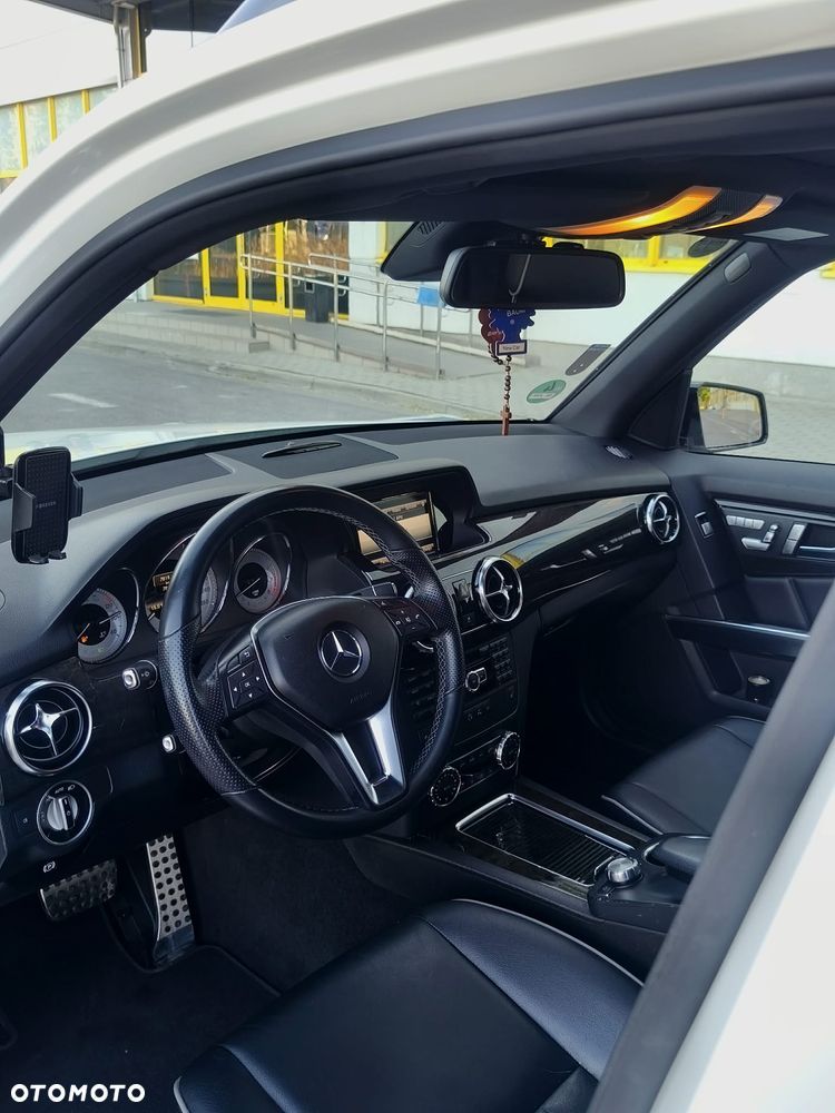 Mercedes-Benz GLK 350 BlueEff 4-Matic - 26