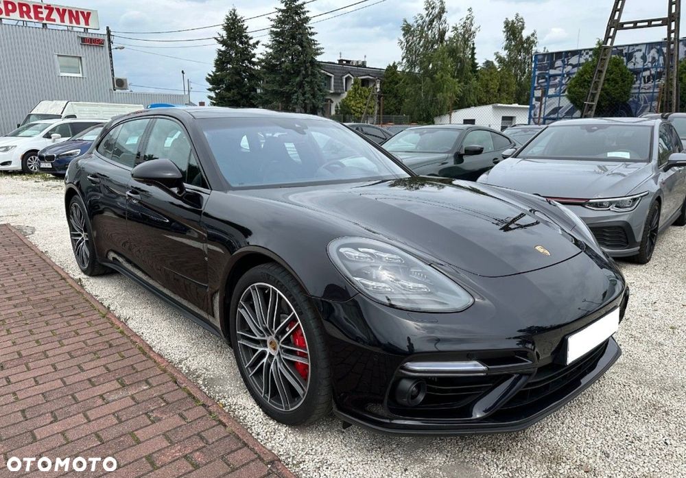 Porsche Panamera - 3