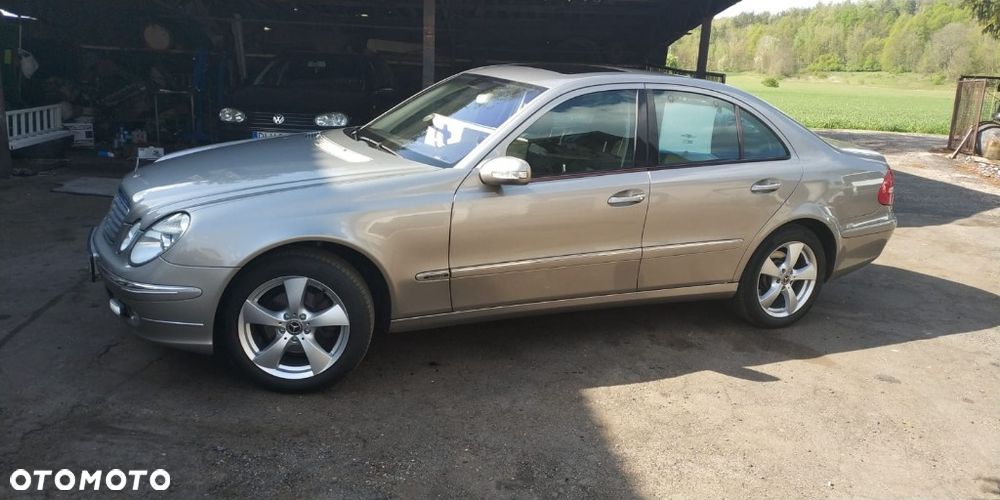 Mercedes-Benz Klasa E - 2