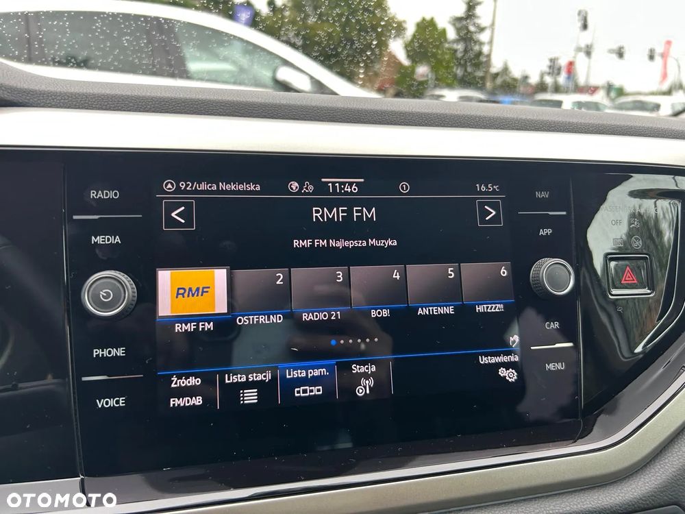 Volkswagen Polo 1.0 MPI Special Edition - 32