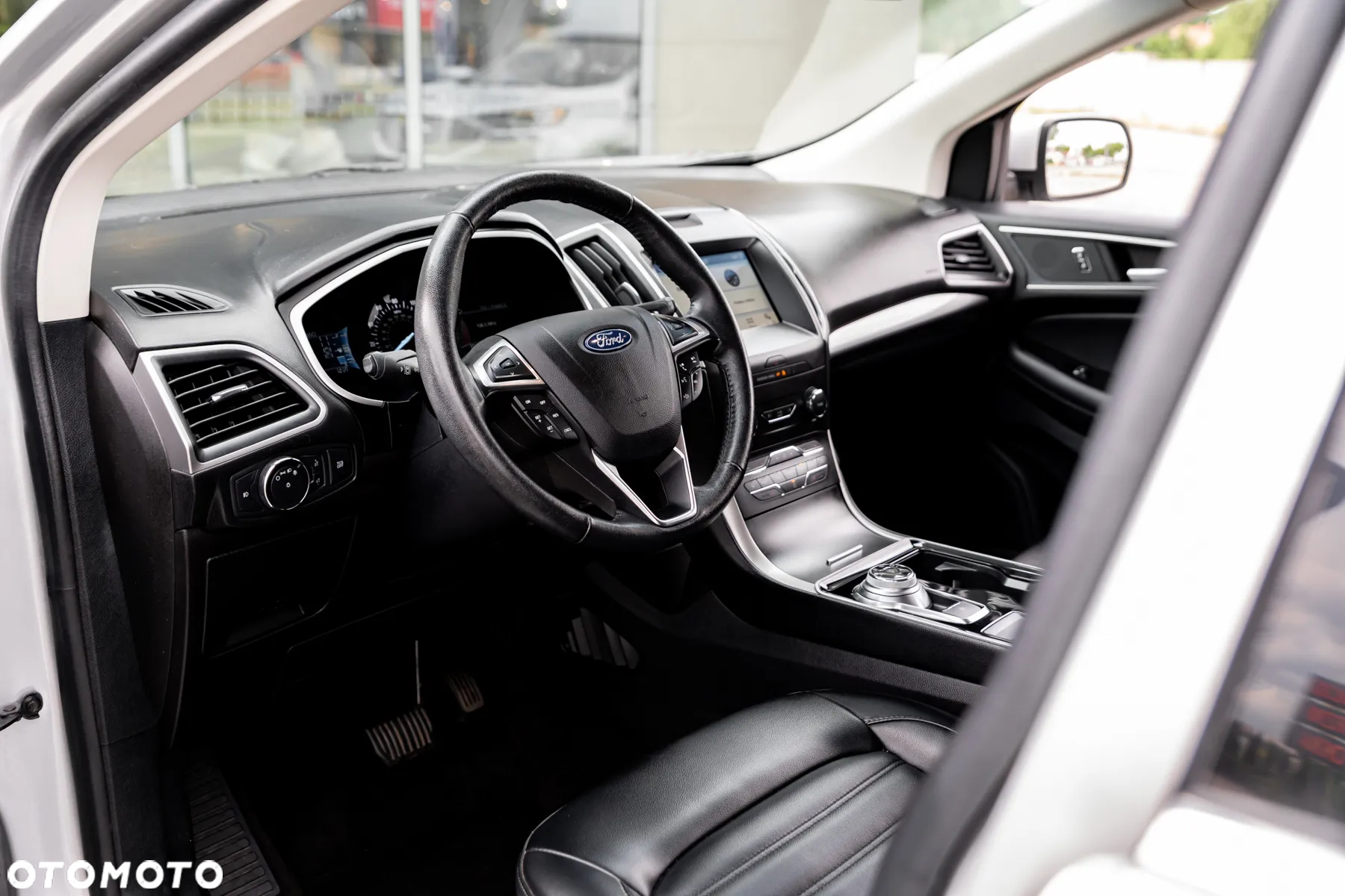 Ford Edge - 16