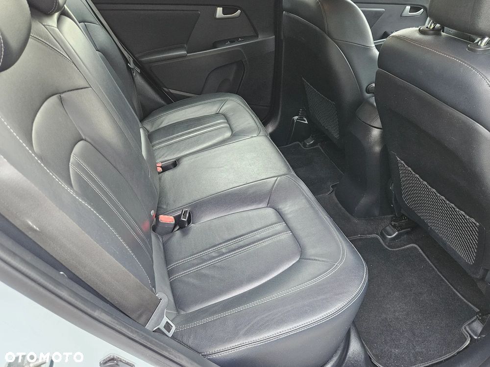 Kia Sportage 2.0 CRDI 4WD Spirit - 15