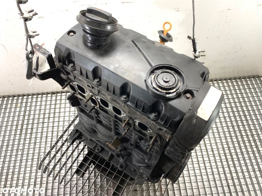 SILNIK  VW GOLF V (1K1) 2003 - 2010 1.9 TDI 77 kW [105 KM] olej napędowy 2003 - 2008 BKC - 6