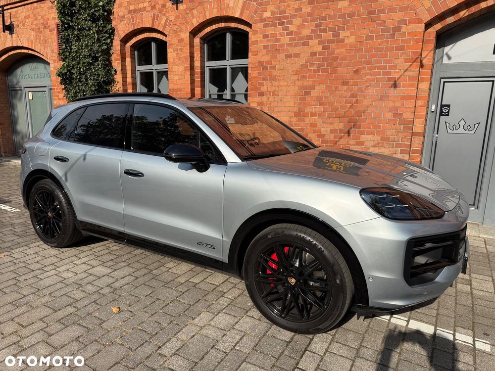 Porsche Cayenne GTS - 2