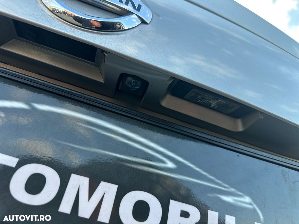 Nissan Qashqai 1.6 DCI Start/Stop X-TRONIC N-Connecta - 19