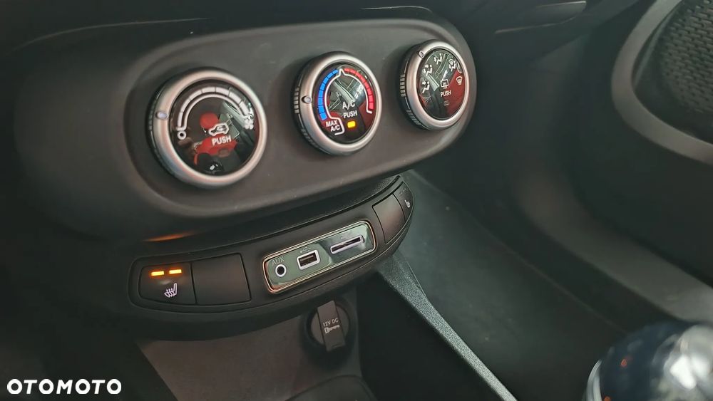Fiat 500X 1.4 MultiAir Lounge - 8