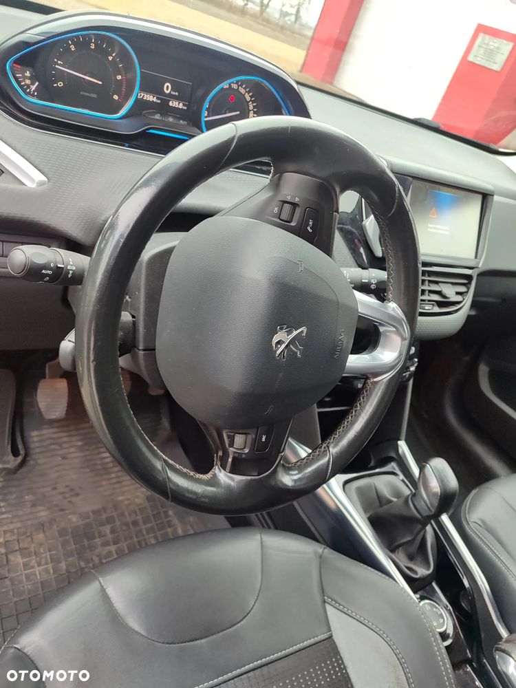 Peugeot 2008 1.6 e-HDi Active S&S - 4