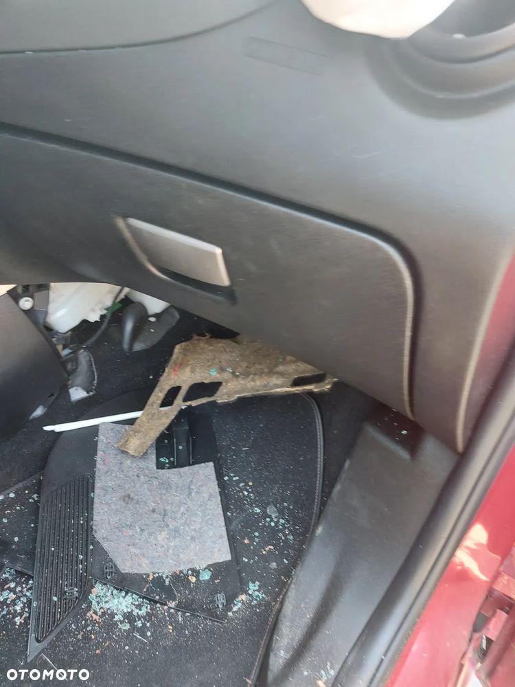 Alfa Romeo MITO 2009 r. 1,4 benzyna na części - 21