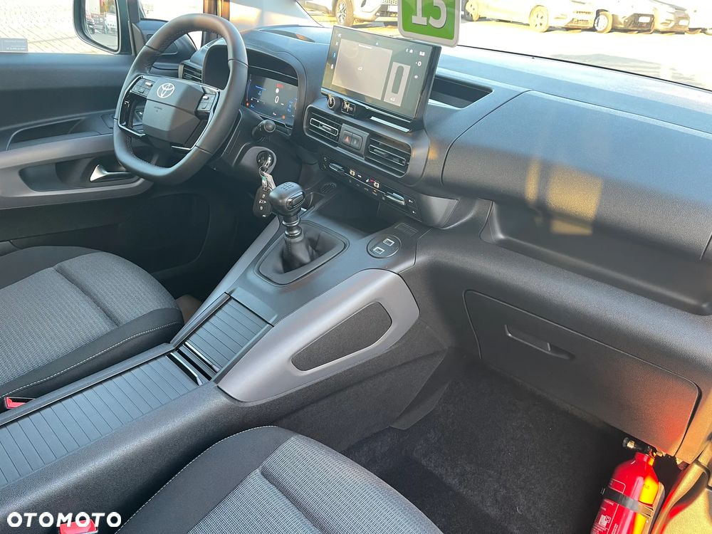 Toyota Proace City Verso 1.5 D-4D Family - 14