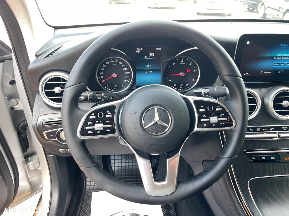 Mercedes-Benz GLC 300 d 4MATIC 9G-TRONIC - 38