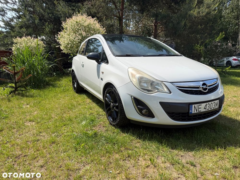 Opel Corsa 1.4 16V Edition - 1