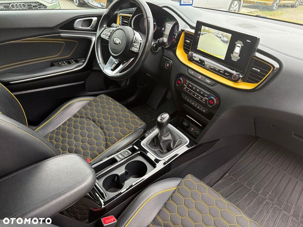 Kia XCeed 1.5 T-GDI MHEV L Business Line DCT - 19