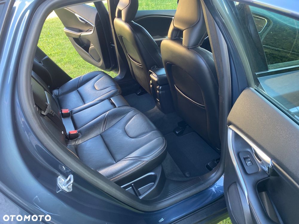 Volvo V40 Cross Country D3 Geartronic Summum - 18