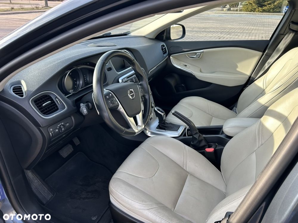 Volvo V40 D3 Drive-E Inscription - 7
