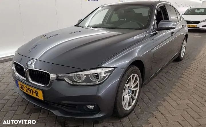 BMW Seria 3 316d Aut. - 10