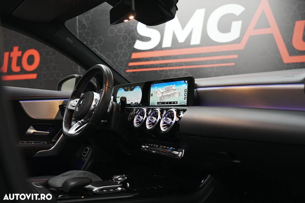 Mercedes-Benz CLA 180 7G-DCT AMG Line Advanced Plus - 24