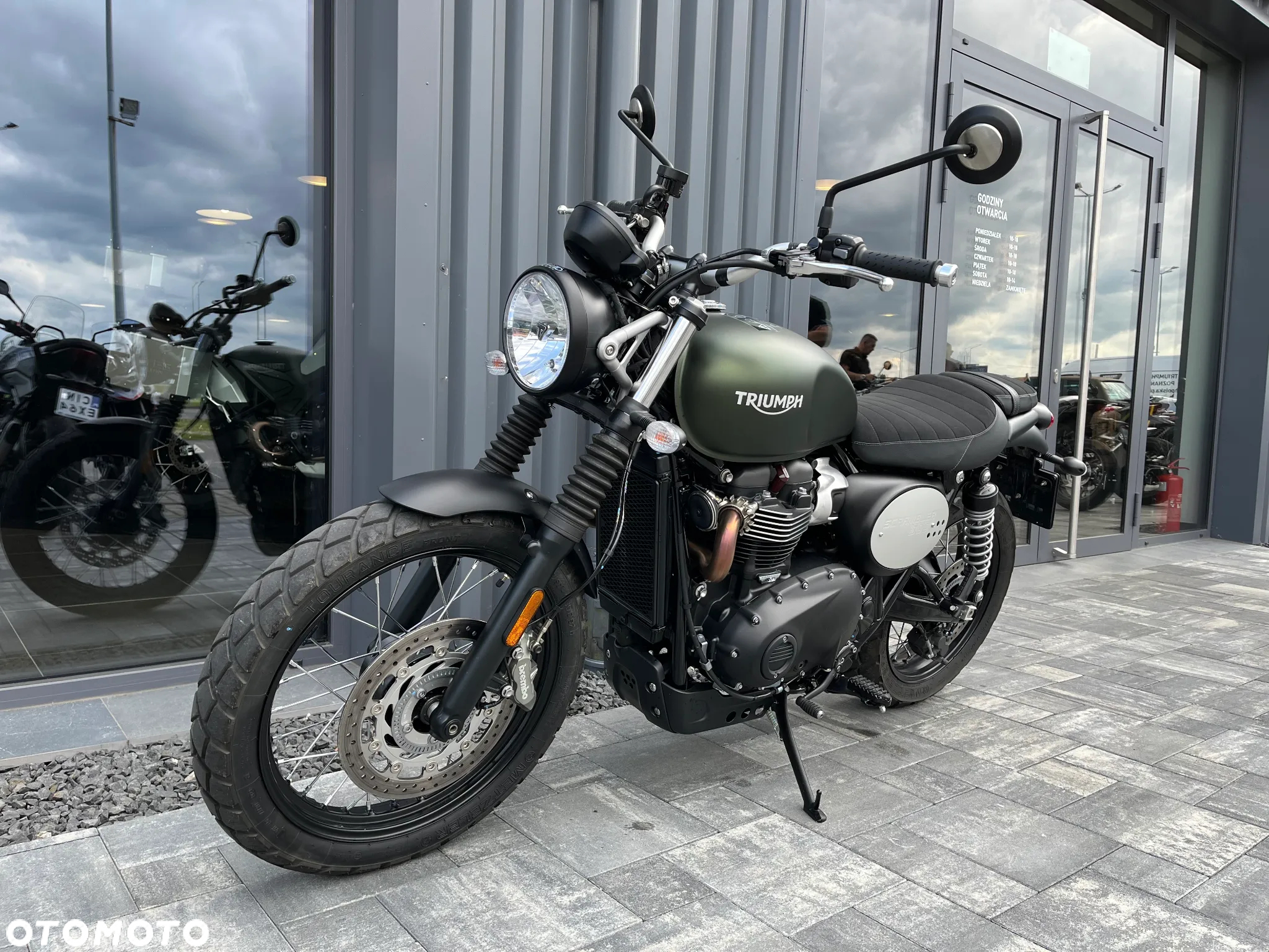 Triumph Scrambler - 2