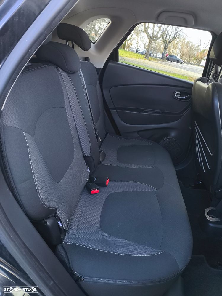 Renault Captur dCi 90 EDC Dynamique - 6