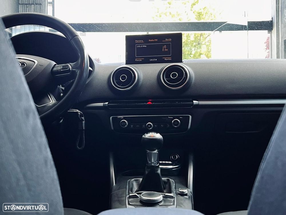 Audi A3 Sportback 1.6 TDI - 23
