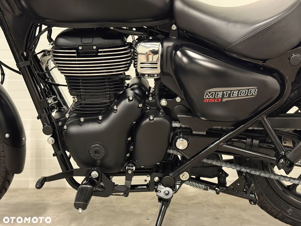 Royal Enfield Meteor - 30