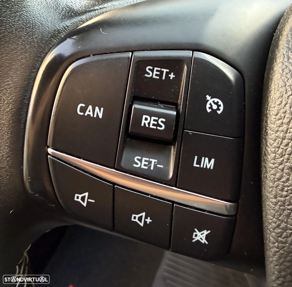 Ford Focus 1.0 EcoBoost Vignale Aut. - 19