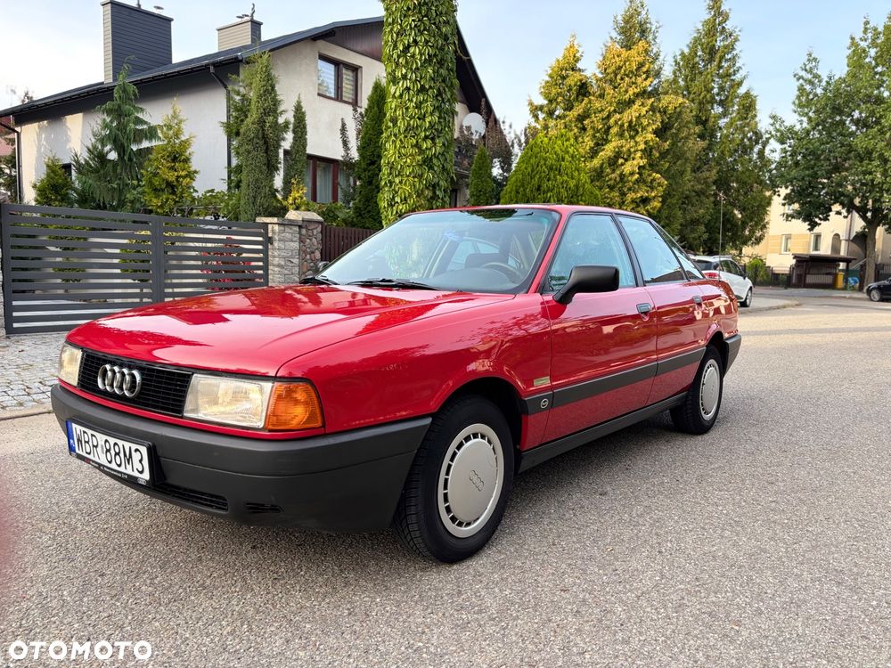 Audi A4 Limousine - 1