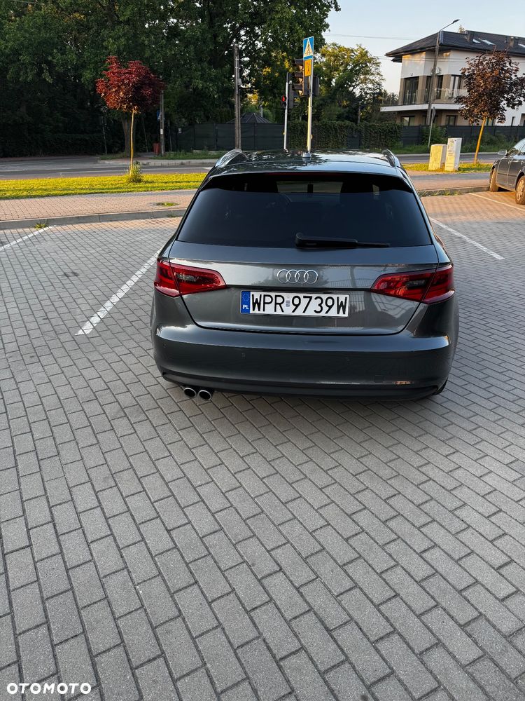 Audi A3 Sportback 2.0 TDI Ambition - 4