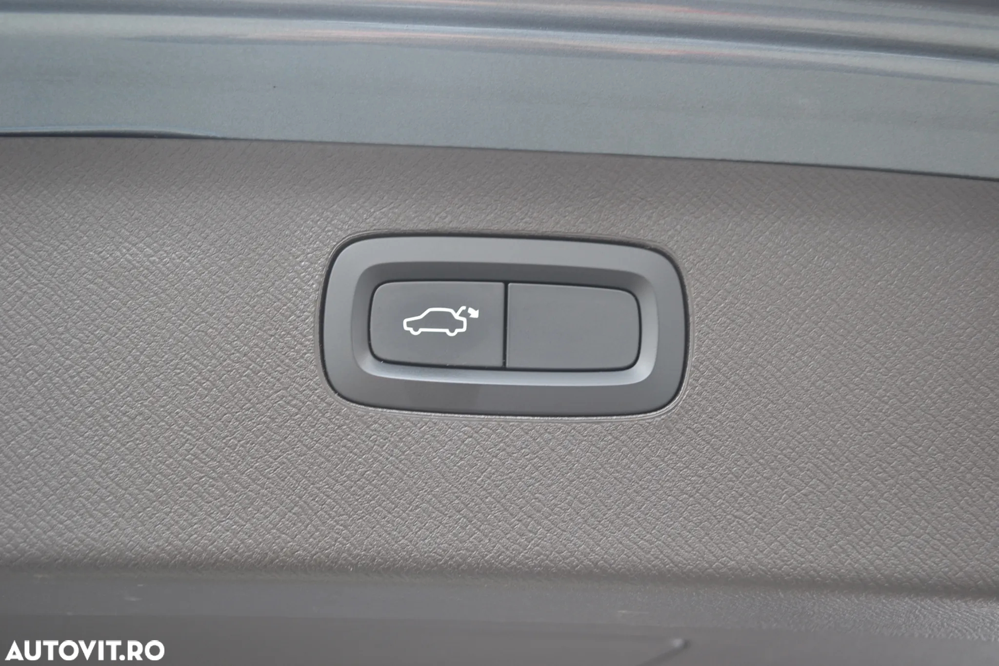 Volvo XC 90 T6 AWD Momentum - 35