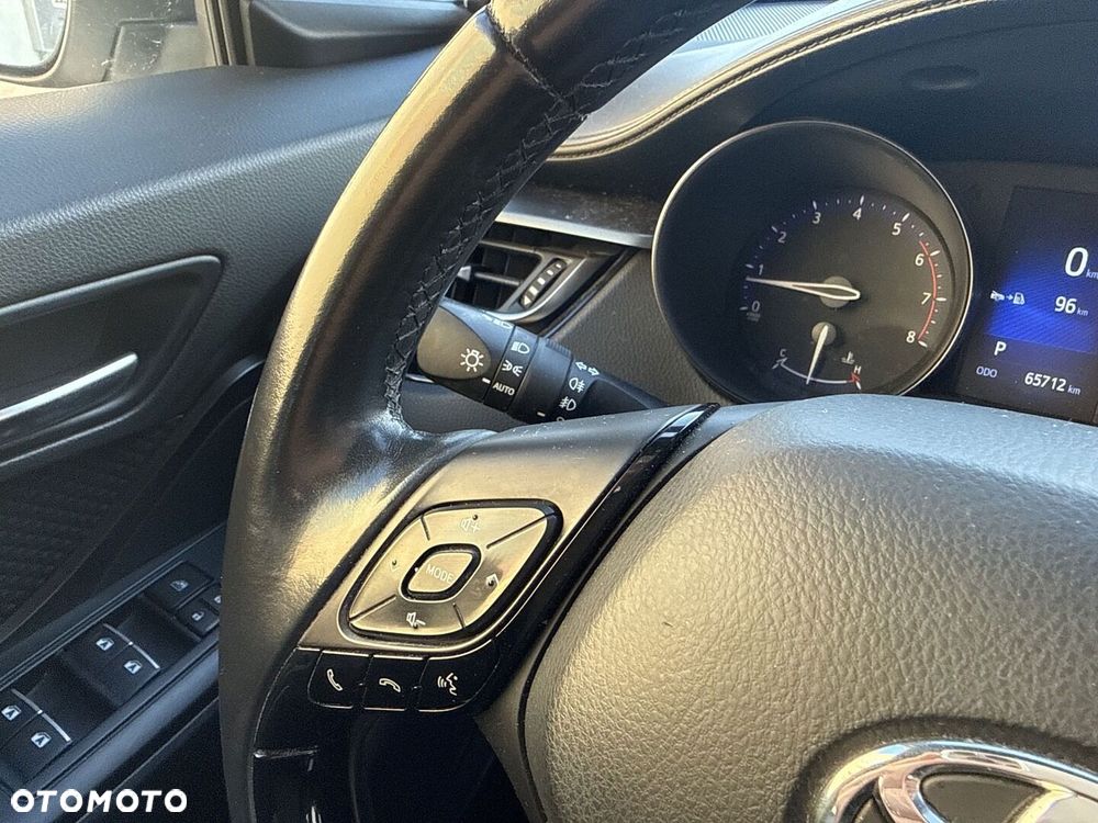 Toyota C-HR 1.2 T Premium CVT - 22