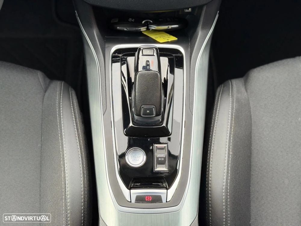 Peugeot 308 1.2 PureTech Allure EAT8 - 10
