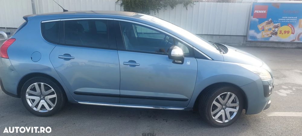 Peugeot 3008 2.0 HDI BVA FAP Premium - 11