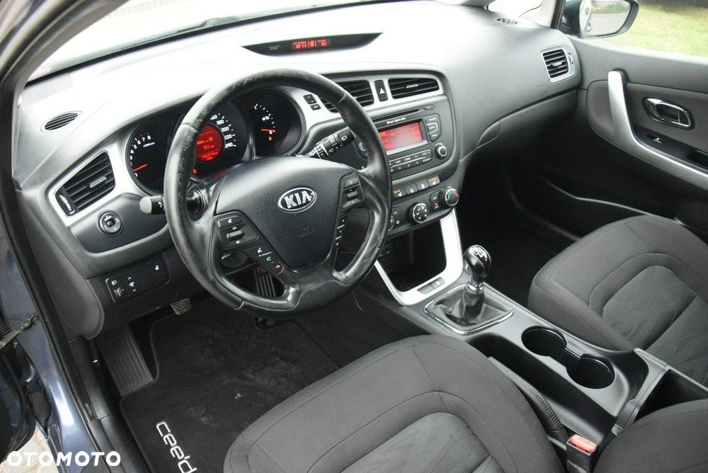 Kia Ceed 1.4 CVVT Edition 7 - 29