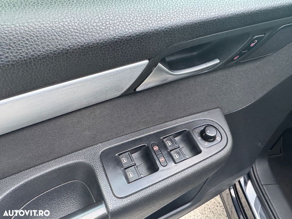 Volkswagen Sharan 2.0 TDI DSG BlueMotion Technology Cup - 14