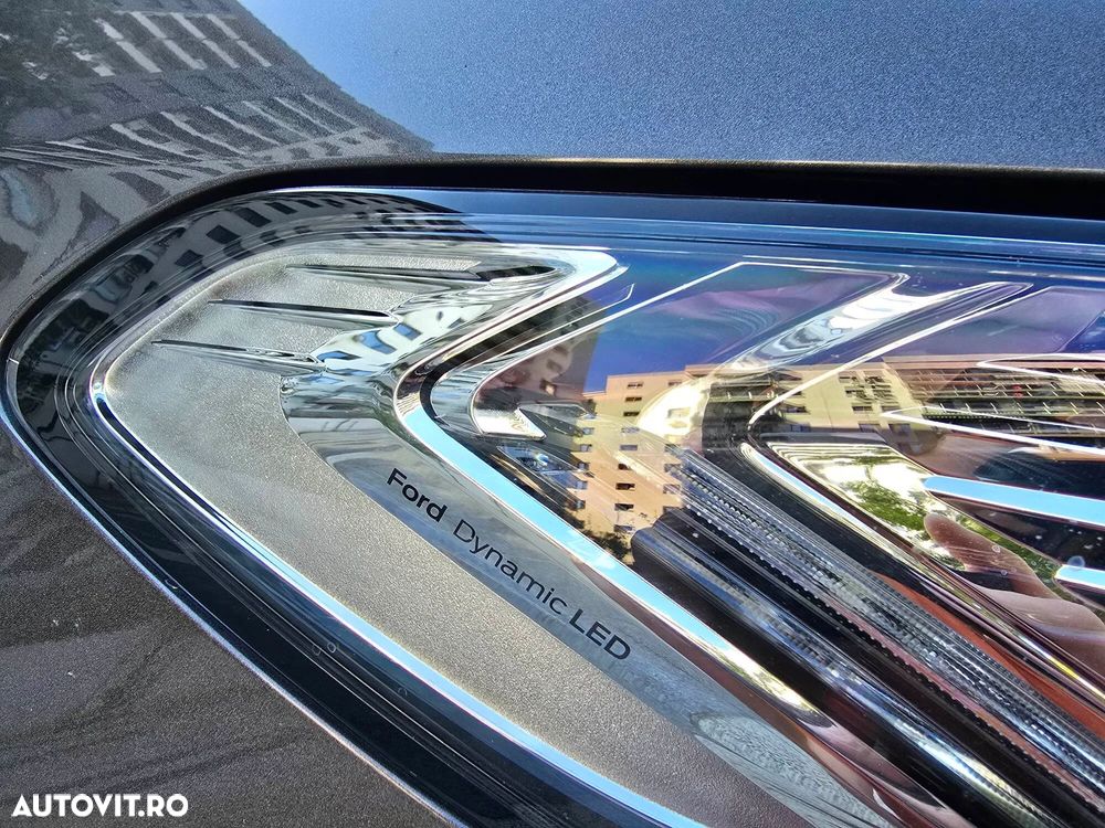 Ford Mondeo 2.0 TDCi Powershift Titanium - 8