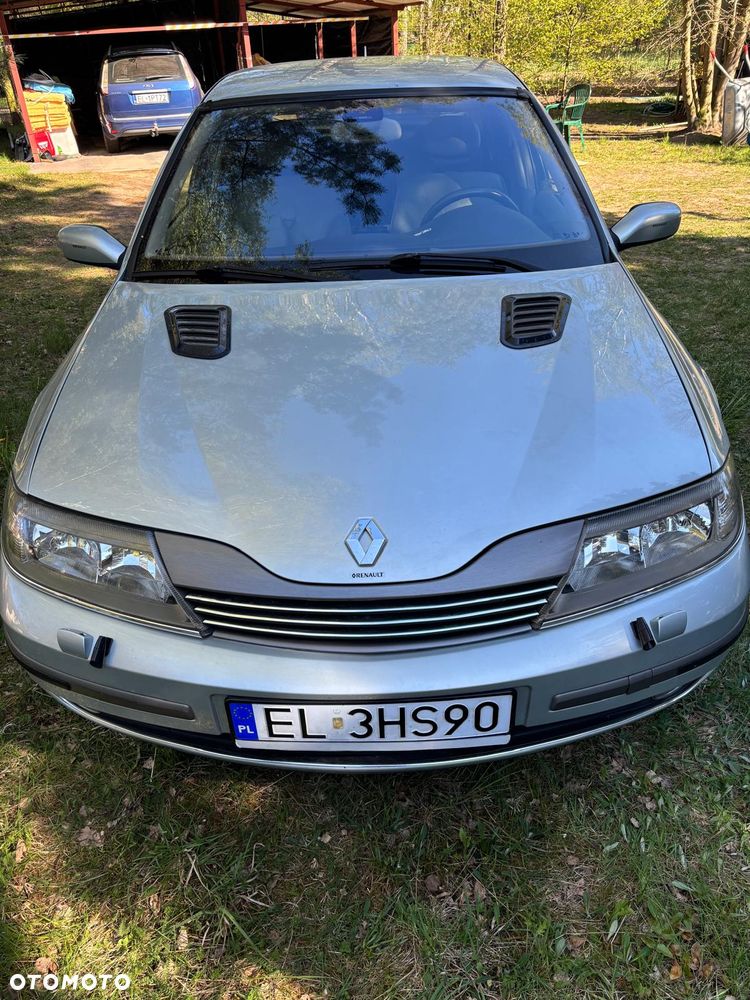 Renault Laguna 1.8 Initiale - 1