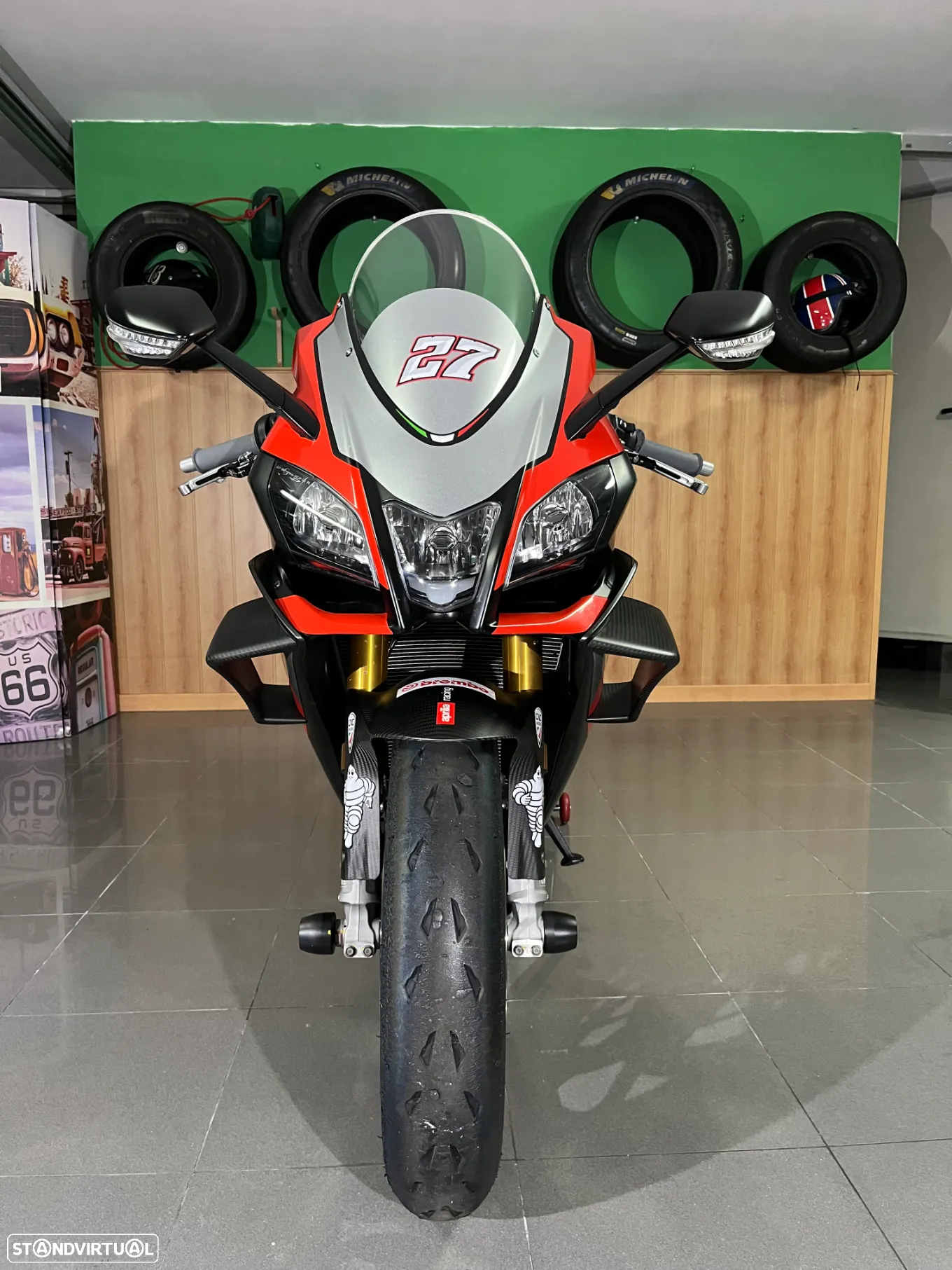 Aprilia RSV RSV4 Factory Super Pole - 4
