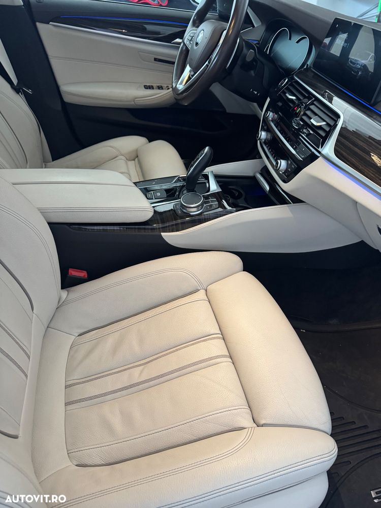 BMW Seria 5 520d AT - 8
