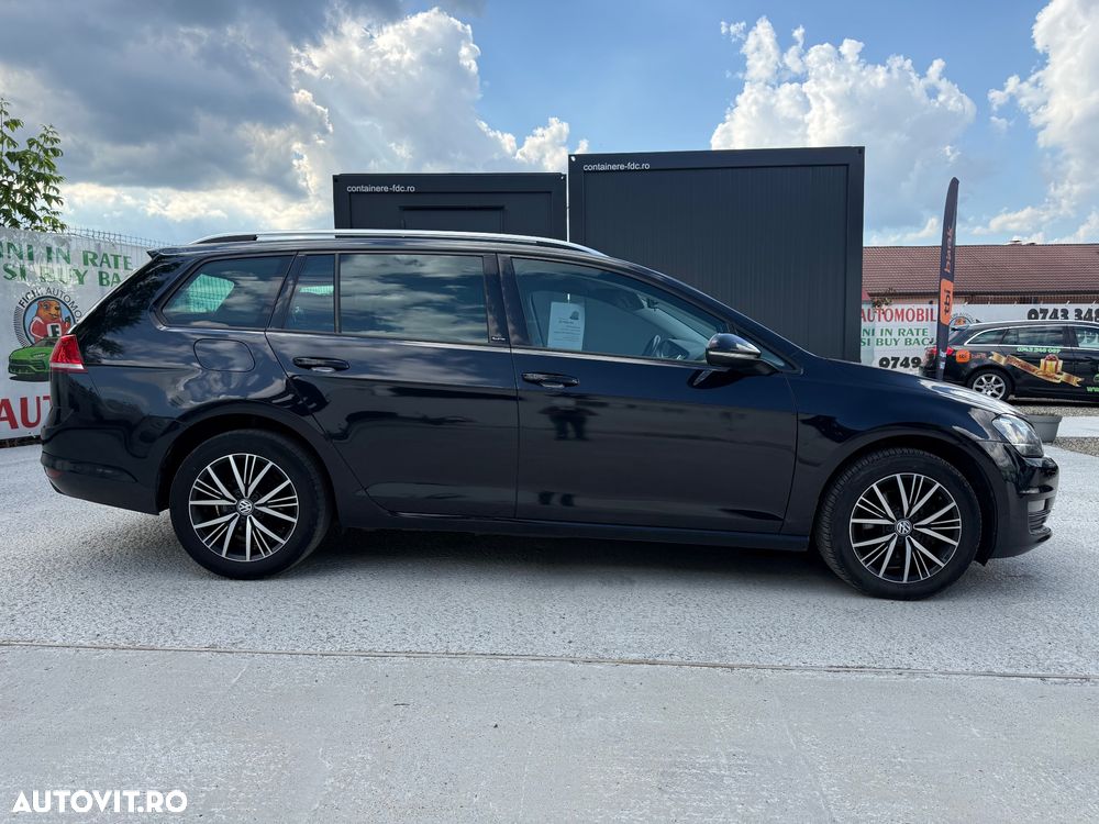 Volkswagen Golf 1.6 TDI Highline - 6