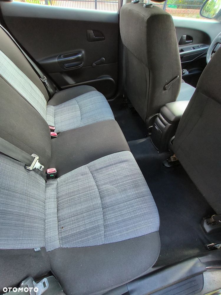 Kia Ceed 1.6 Crdi M - 12