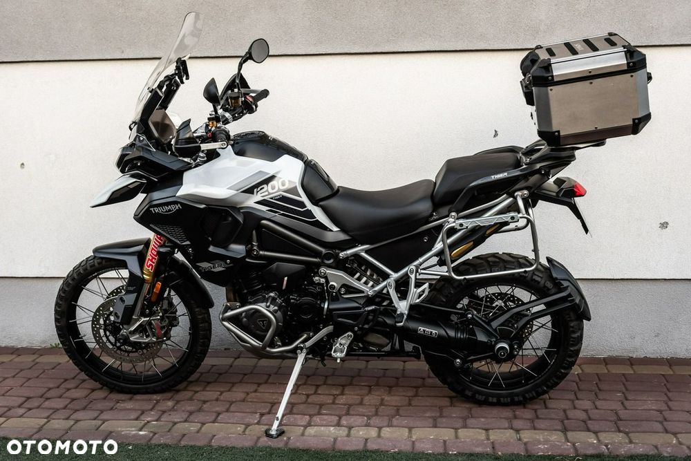 Triumph Tiger - 8