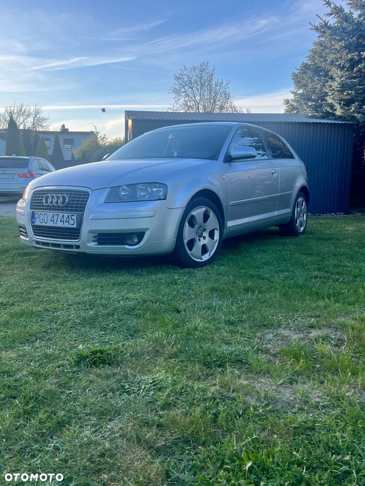 Audi A3 3-drzwiowe 1.6 FSI S Line Sportpaket plus - 5