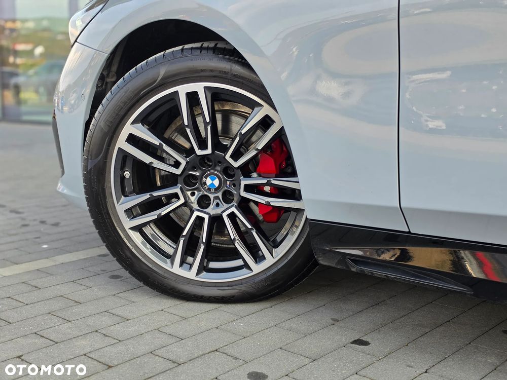 BMW Seria 5 520d mHEV - 4